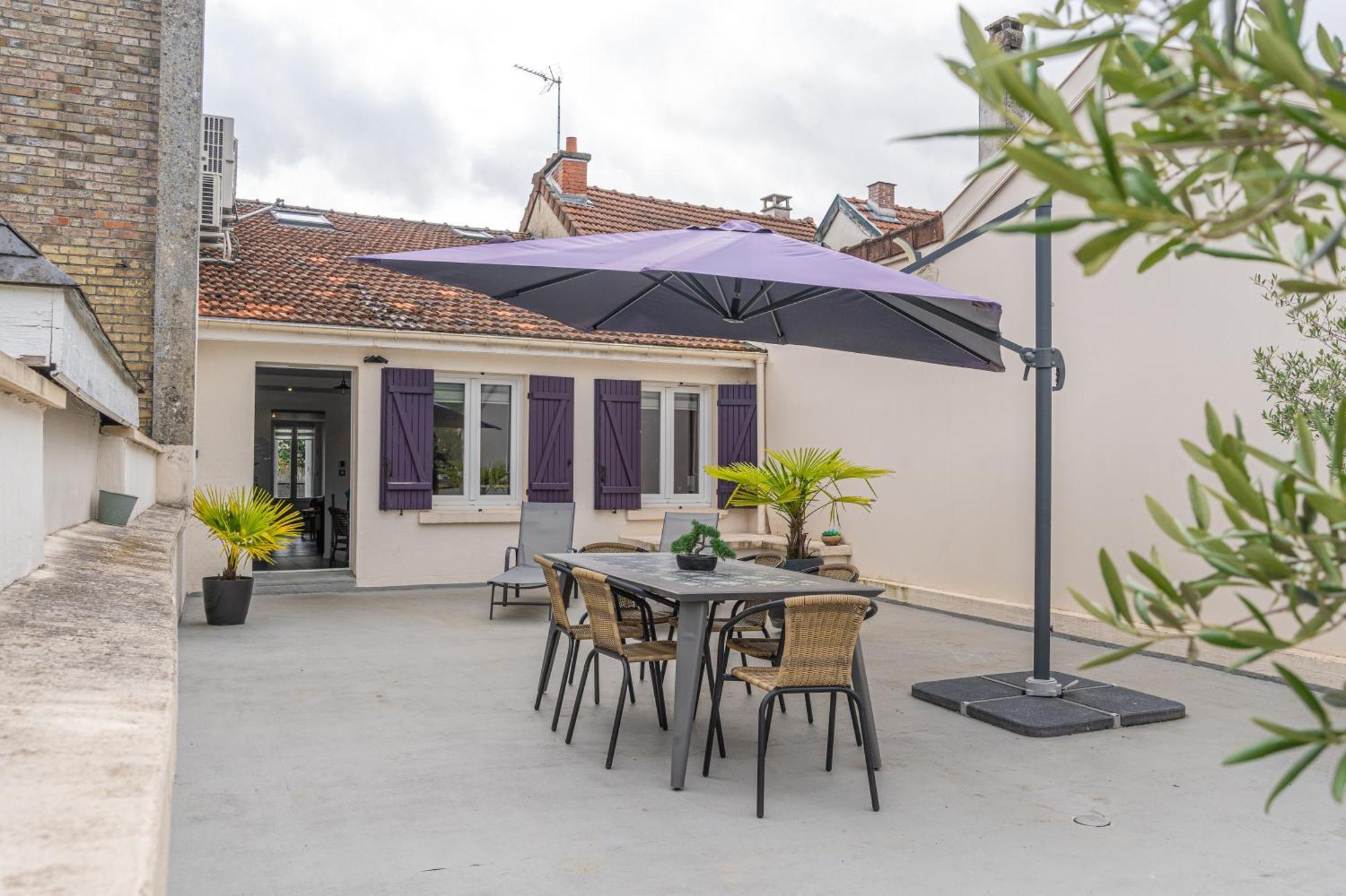 Terrasse 86 - Terrasse & Climatisation - 4-6 Personnes - Bnb 에페르네이 외부 사진